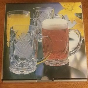 Mikasa Studio Nova Winter Rose 4 PC Glass Mug Set